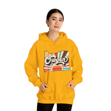 Load image into Gallery viewer, Retro Oregon Unisex Heavy Blend™ Hooded Sweatshirt