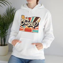 Load image into Gallery viewer, Retro Oregon Unisex Heavy Blend™ Hooded Sweatshirt