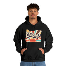 Load image into Gallery viewer, Retro Oregon Unisex Heavy Blend™ Hooded Sweatshirt