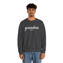 Load image into Gallery viewer, Grandma Est. 2023 Unisex Heavy Blend™ Crewneck Sweatshirt