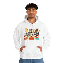 Load image into Gallery viewer, Retro Oregon Unisex Heavy Blend™ Hooded Sweatshirt