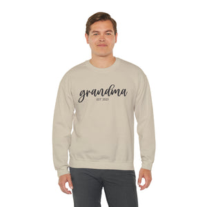 Grandma Est. 2023 Unisex Heavy Blend™ Crewneck Sweatshirt