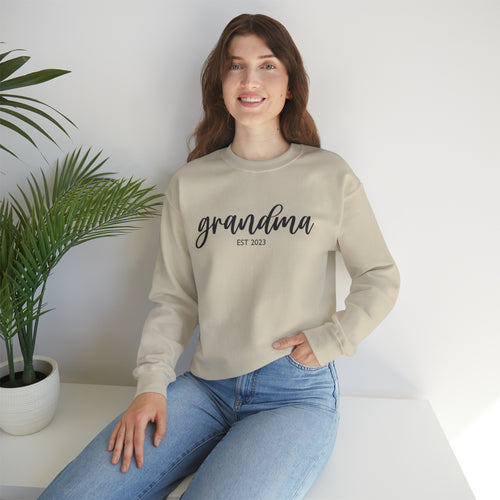 Grandma Est. 2023 Unisex Heavy Blend™ Crewneck Sweatshirt